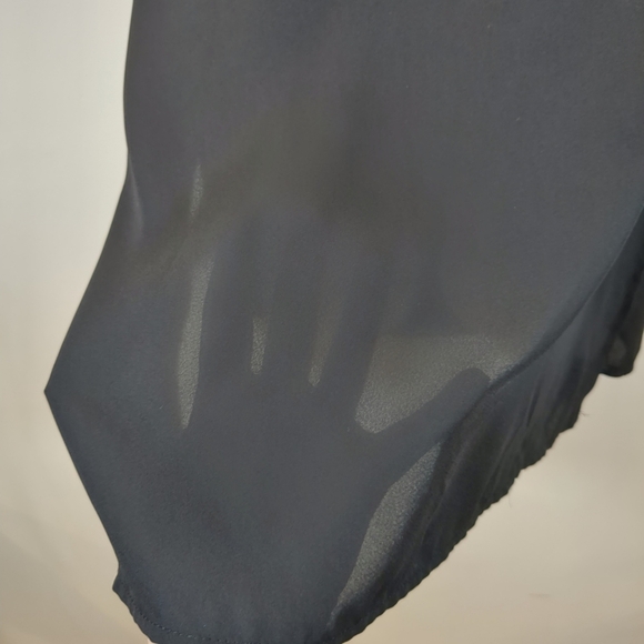 Papermoon Women's Sleeveless Black Blouse , Size M - Picture 3 of 9